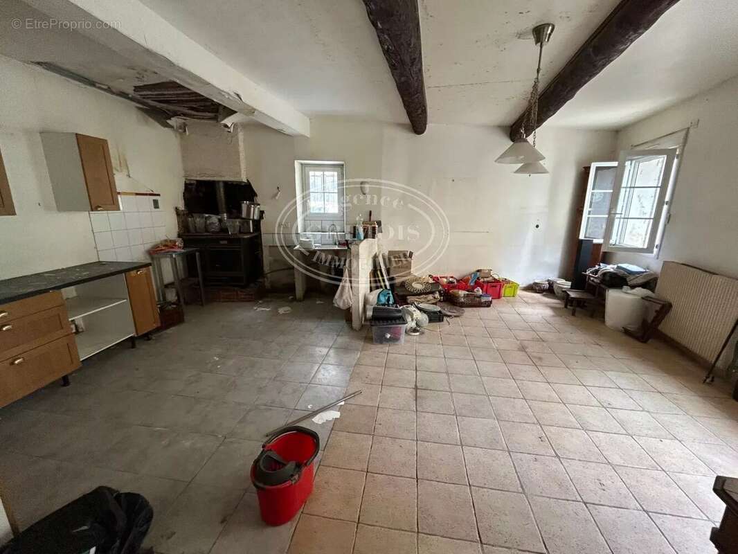 MARCORIGNAN - Maison de village de 200m2 env. - photo 8