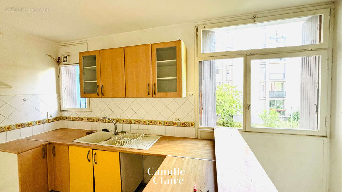 Appartement T5  centre ville Aix en Provence avec parking et balcon - photo 5