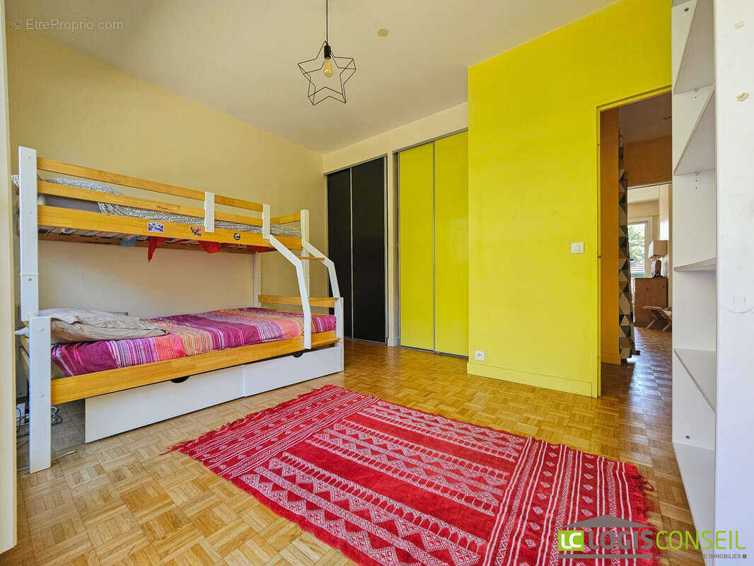 Appartement à CHATENAY-MALABRY
