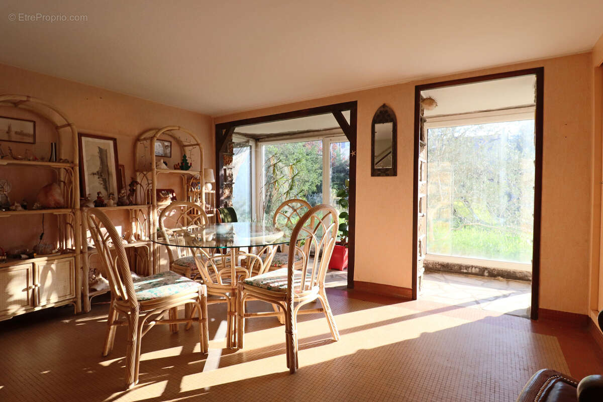 Maison à LES PAVILLONS-SOUS-BOIS