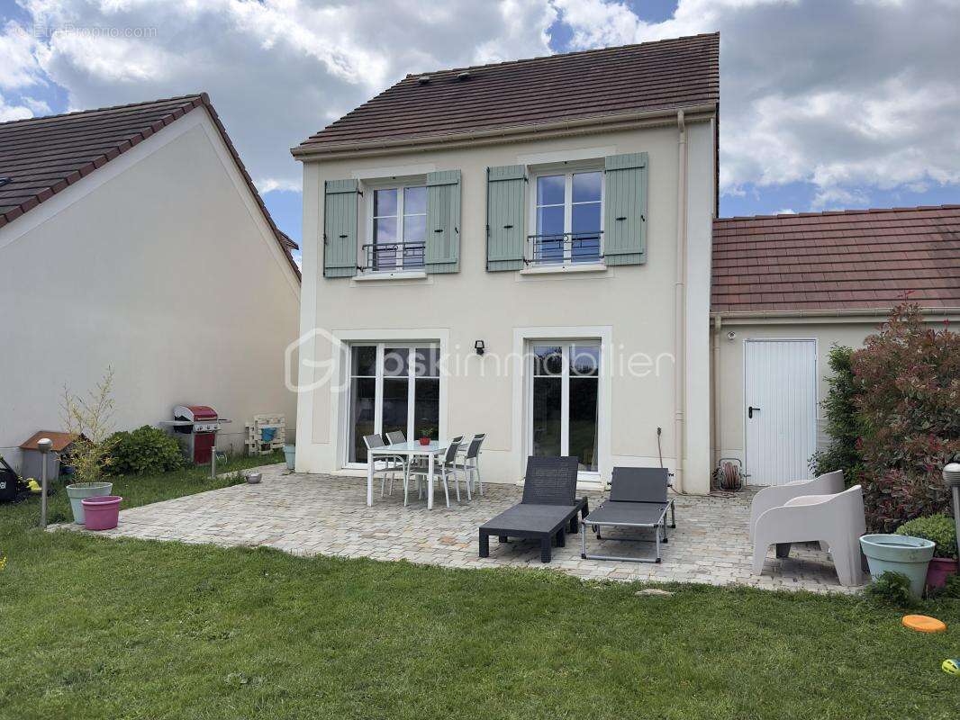 Maison à GUIBEVILLE
