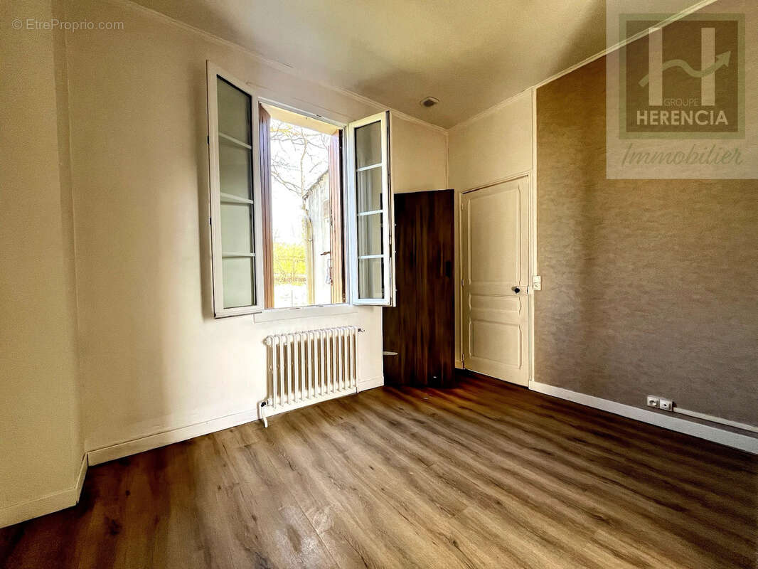Maison à SAINT-MICHEL