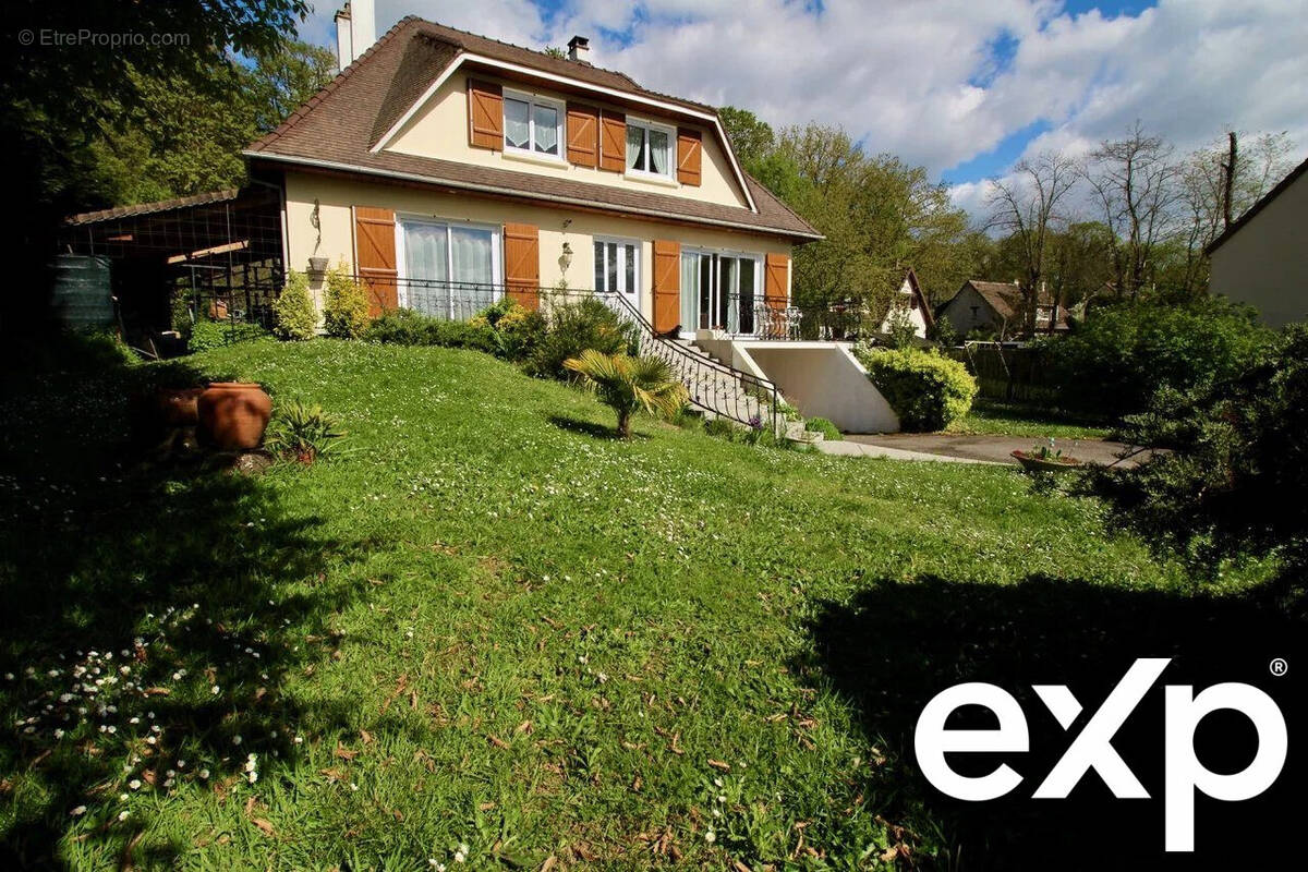 Maison à JOUARS-PONTCHARTRAIN