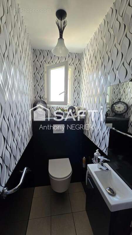 Maison 86 m² à Domfront  - photo 6