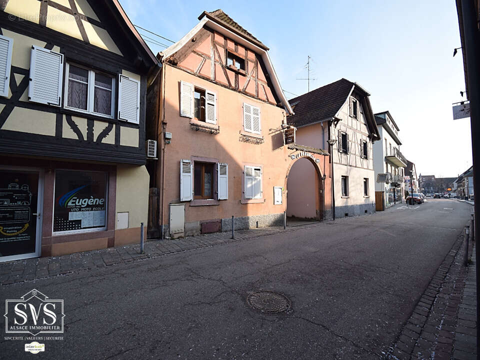Fonds de commerce   Pizzeria réputée sans concurrence   Emplacement stratégique à Châtenois - photo 2