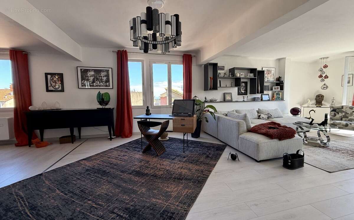 Appartement à BEZIERS