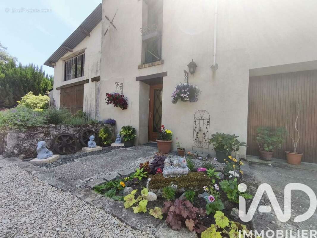Photo 3 - Maison à SERMAISES