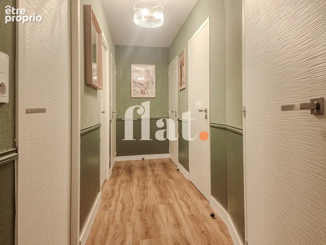 Appartement bords de sevres - 85 m2 - trois chambres - vaste terrasse - garage en sous-sol - photo 9