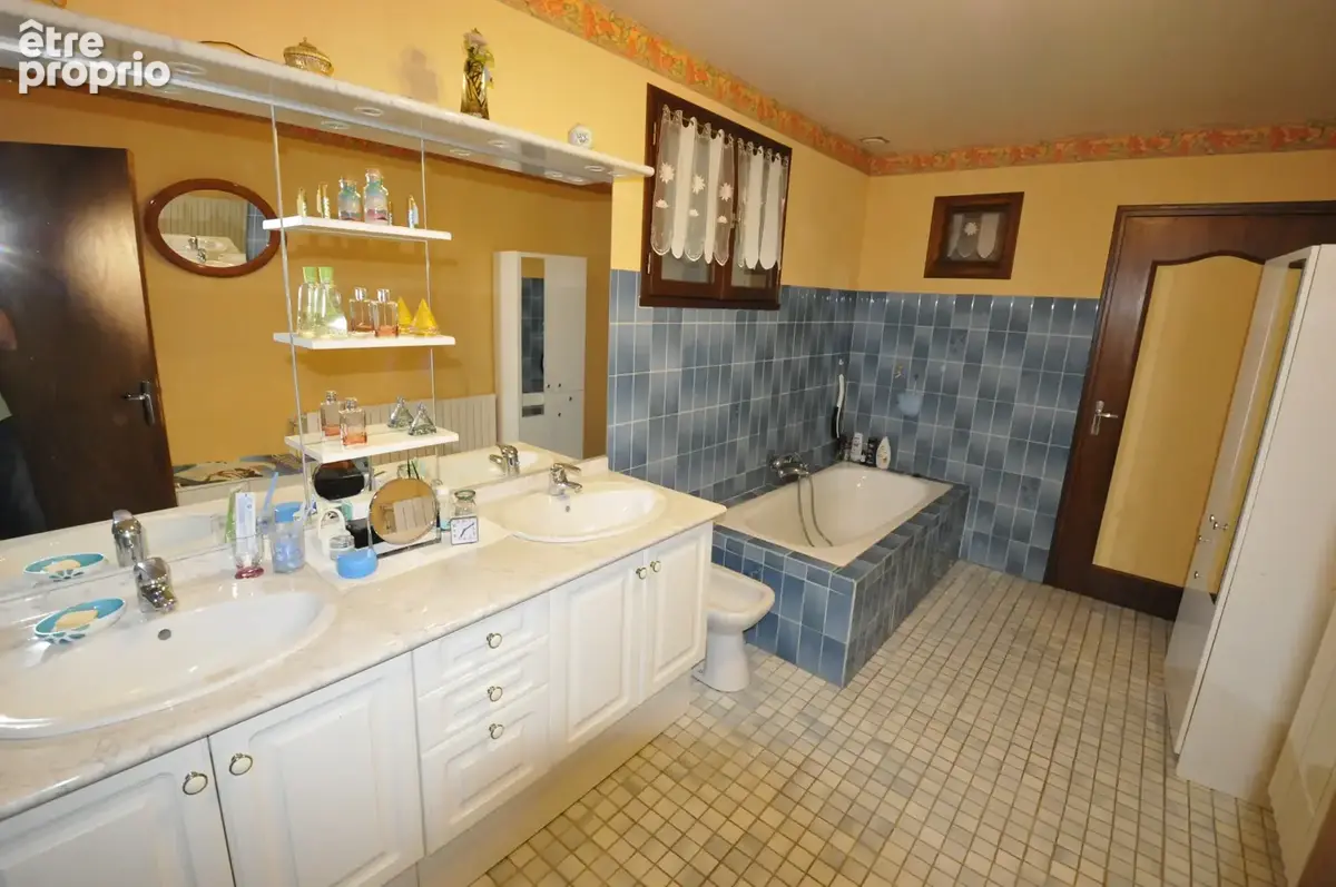 Grande maison en pierre avec grange proche Le VIGEN - photo 23