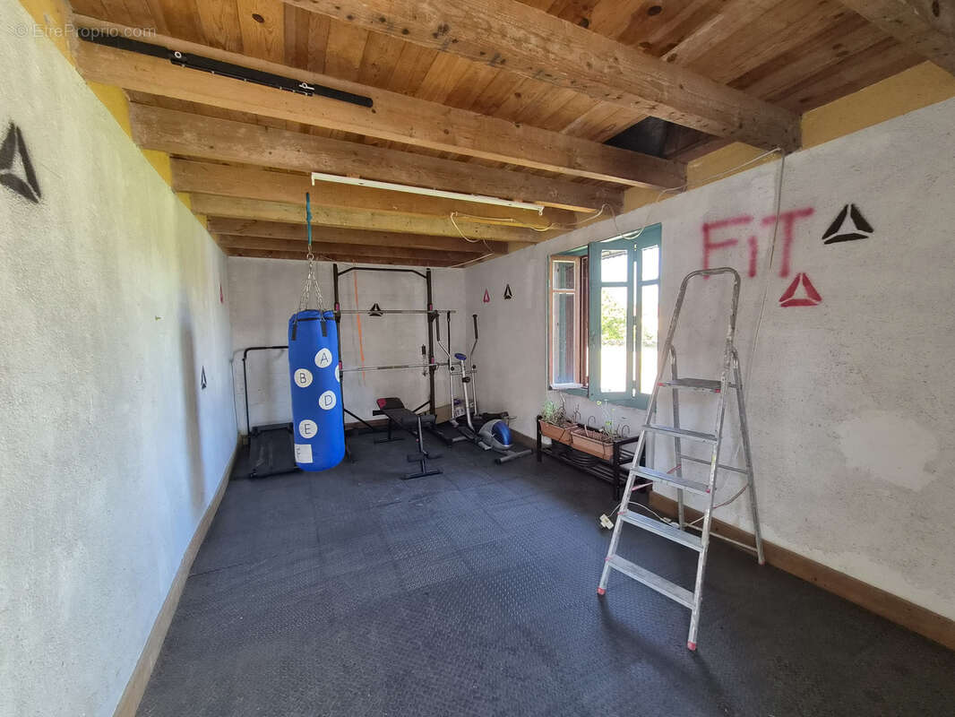 Maison et dépendance - photo 7