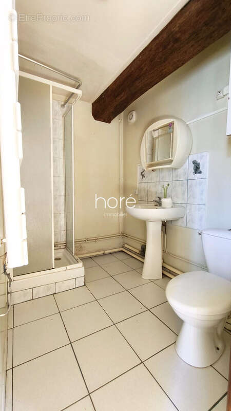 Appartement 142 m² à Cheny  - photo 8