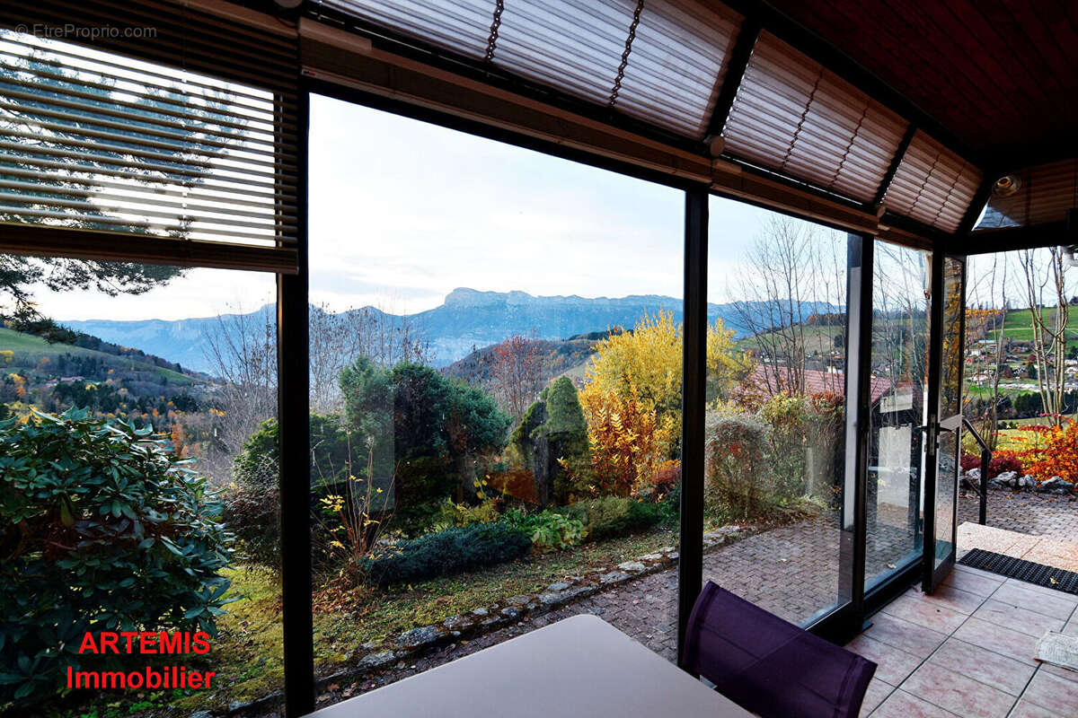 Maison à LES ADRETS