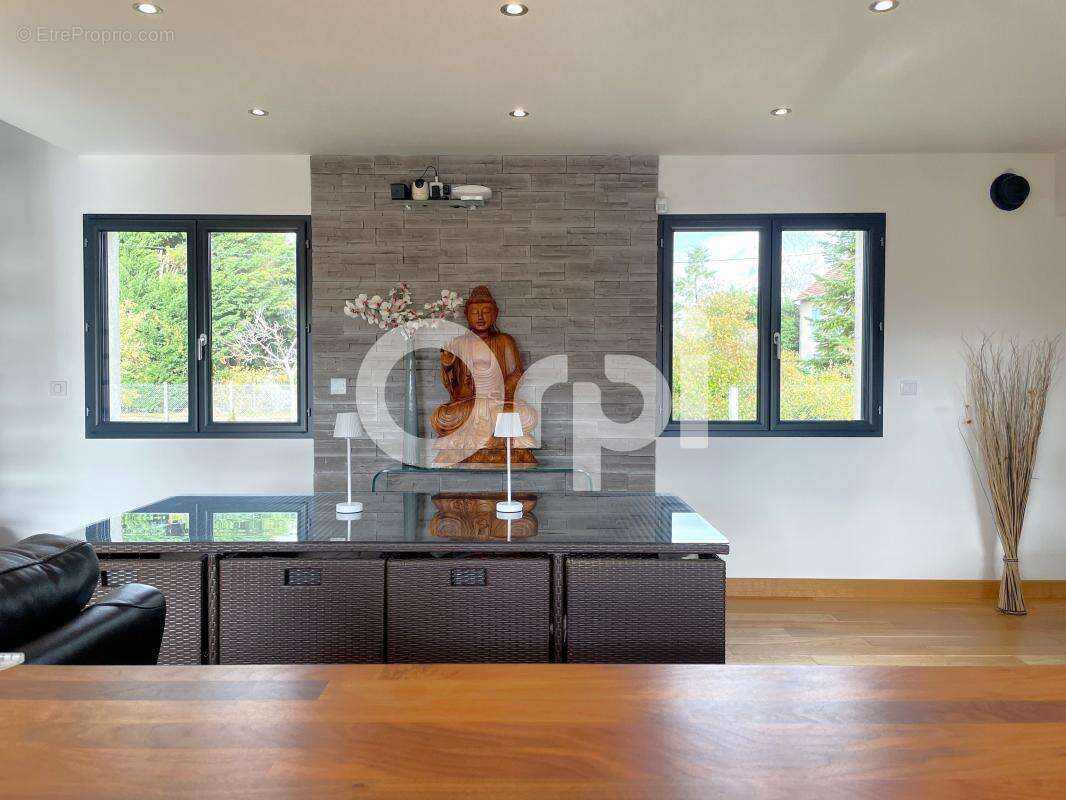 Maison à PACY-SUR-EURE