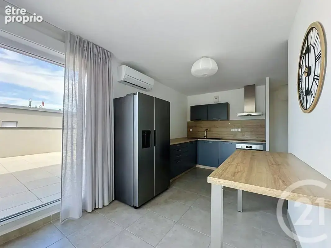 Appartement 64 m² à Brignais  - photo 7