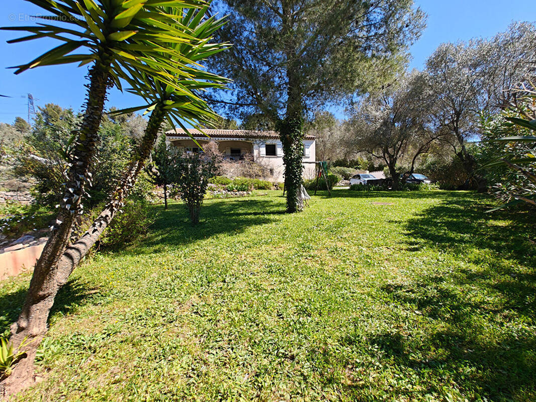 Maison à LA VALETTE-DU-VAR