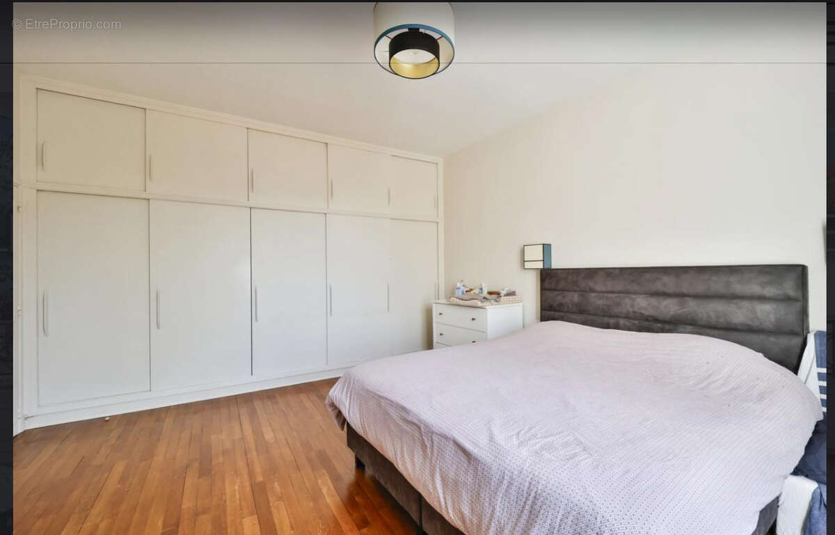 Appartement à LE VESINET