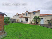 Maison à SAINTE-LUCE-SUR-LOIRE