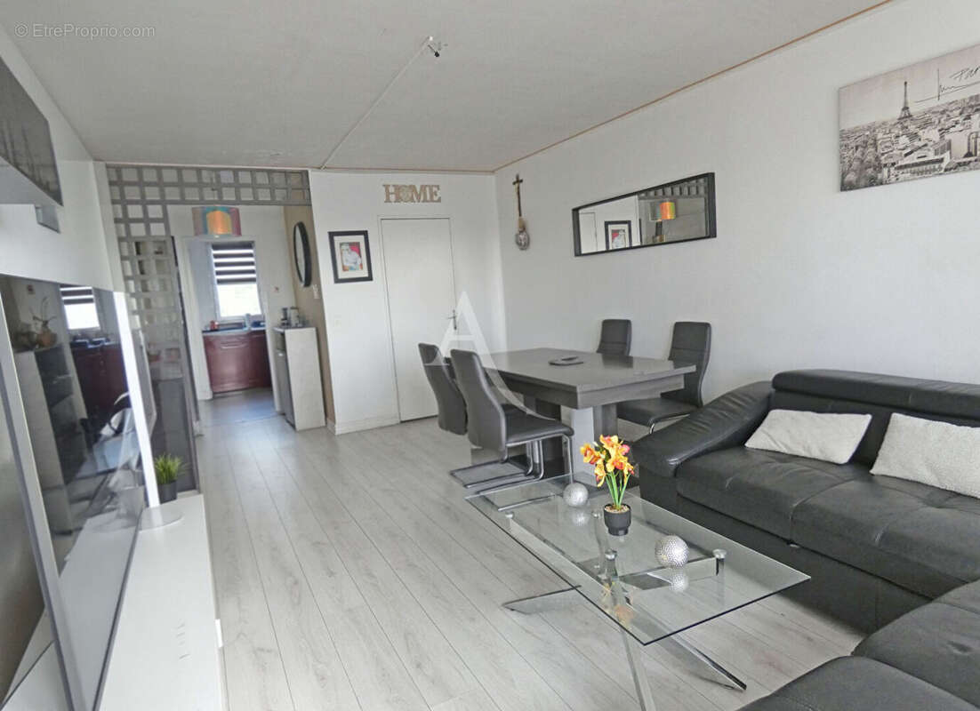 Appartement à NEUILLY-PLAISANCE