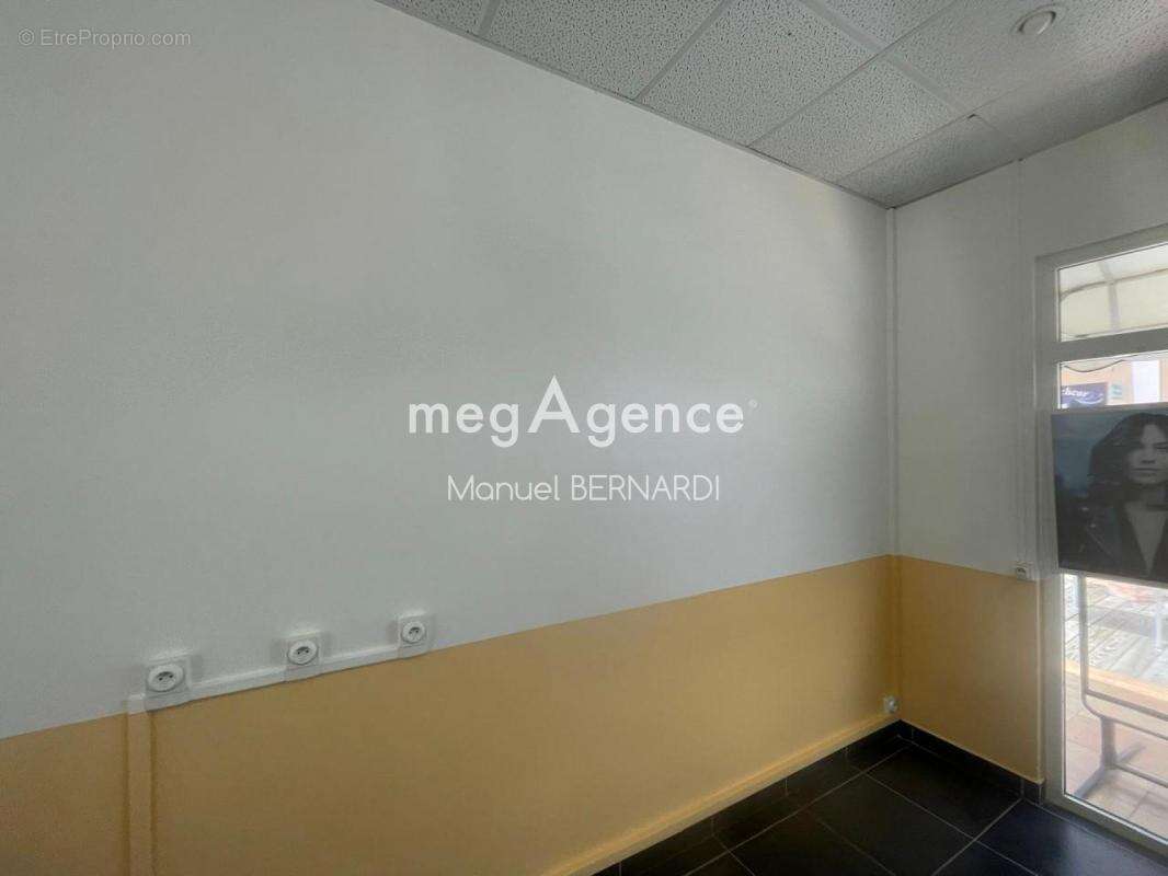 Commerce à SAINT-FRANCOIS