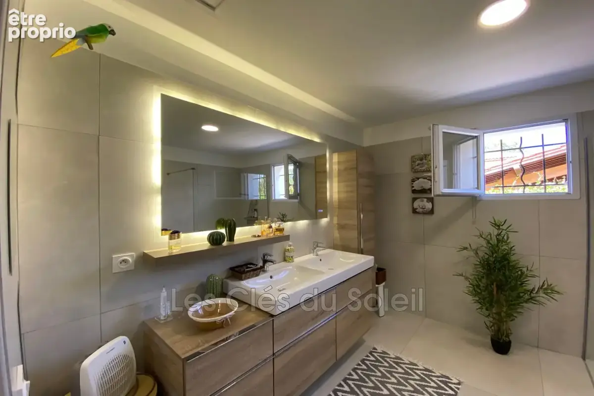 Maison 6 pièces 153 m² à vendre à Besse-Sur-Issole (83890) - photo 9