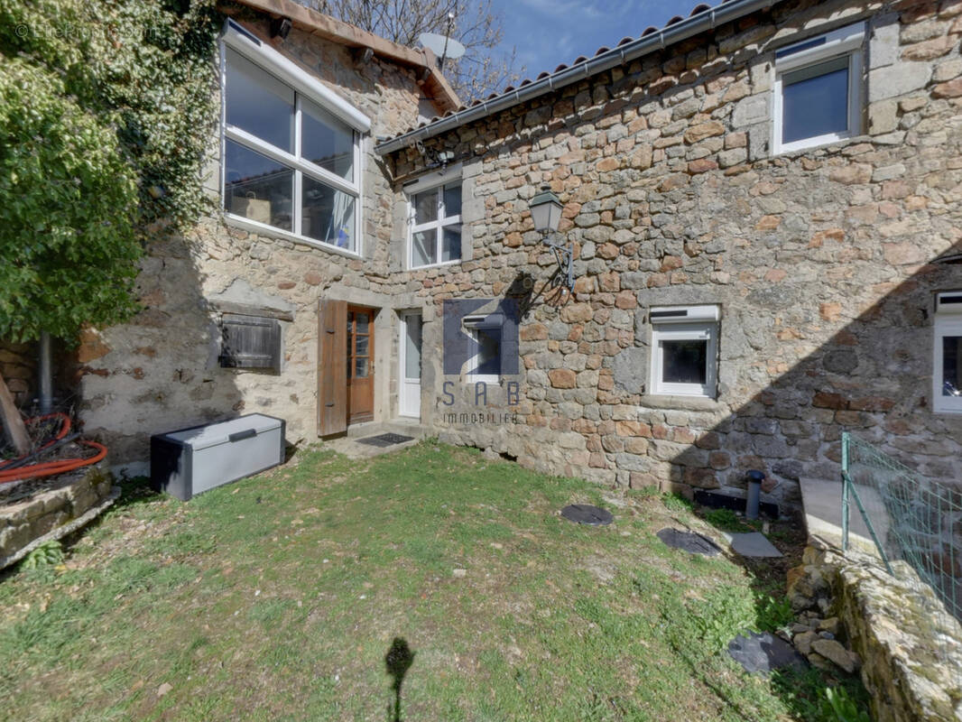 Maison à ALBON-D'ARDECHE