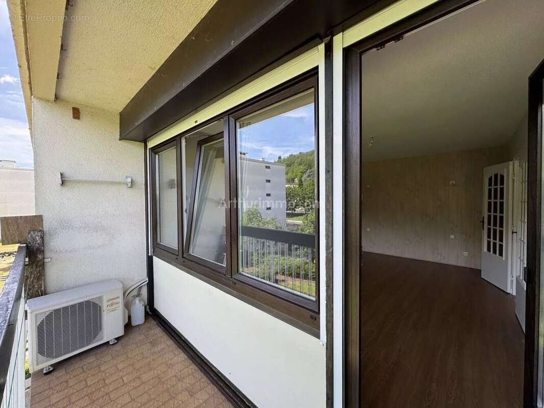 Appartement à BOURGOIN-JALLIEU