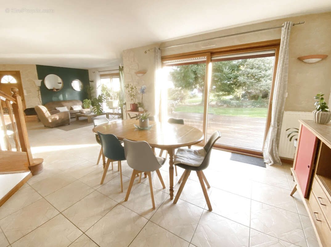 Maison à LA GACILLY