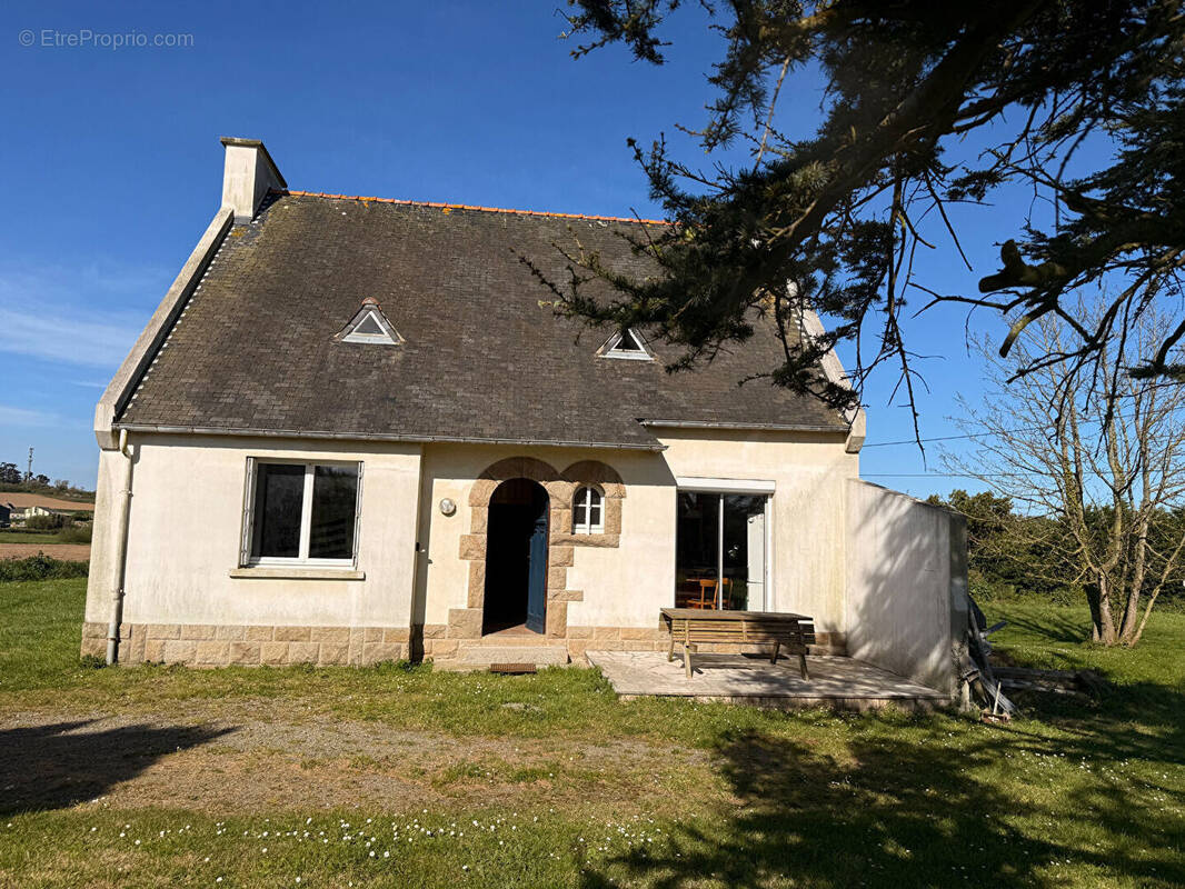 Maison à SAINT-POL-DE-LEON