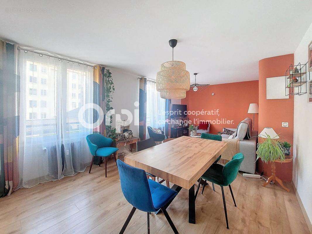 Appartement à ALBERTVILLE