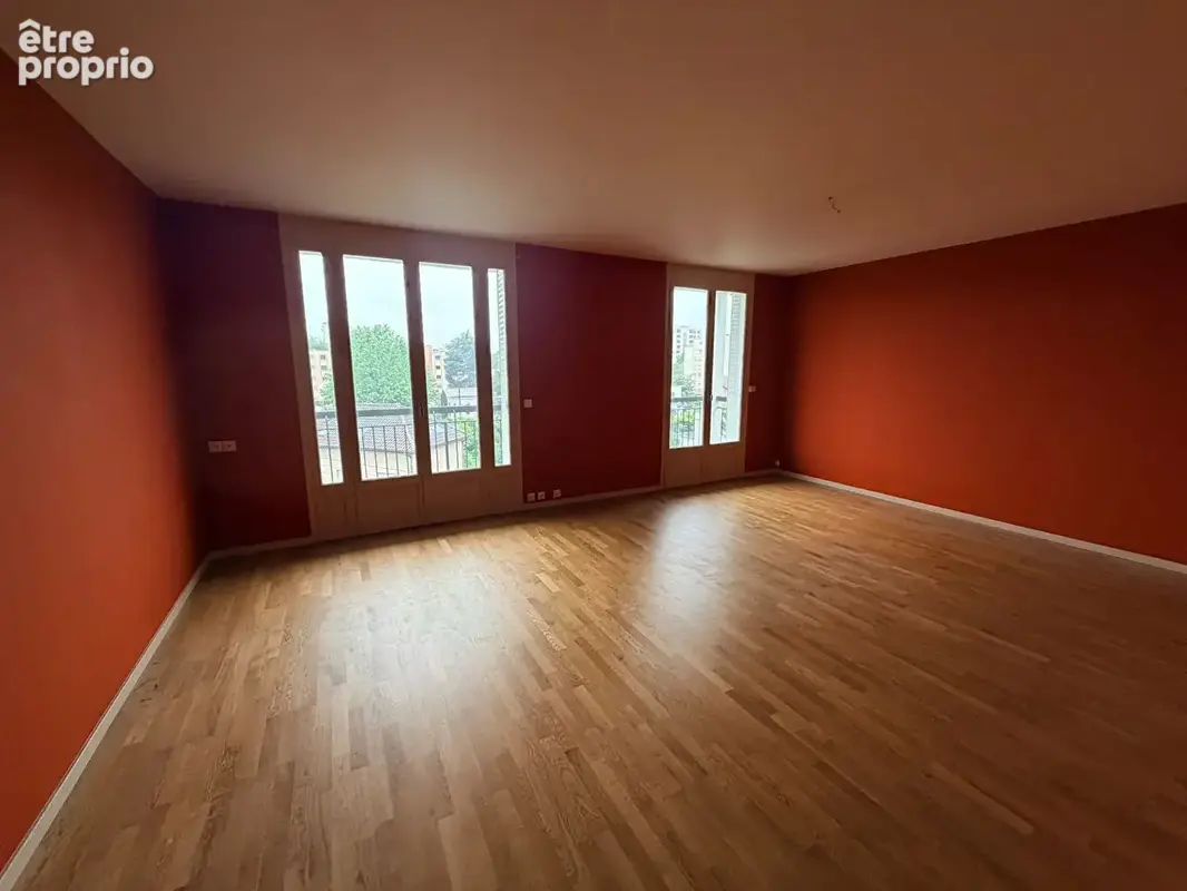 SOUS COMPROMISExclusivité - T4 avec balcons - Cuire - photo 2