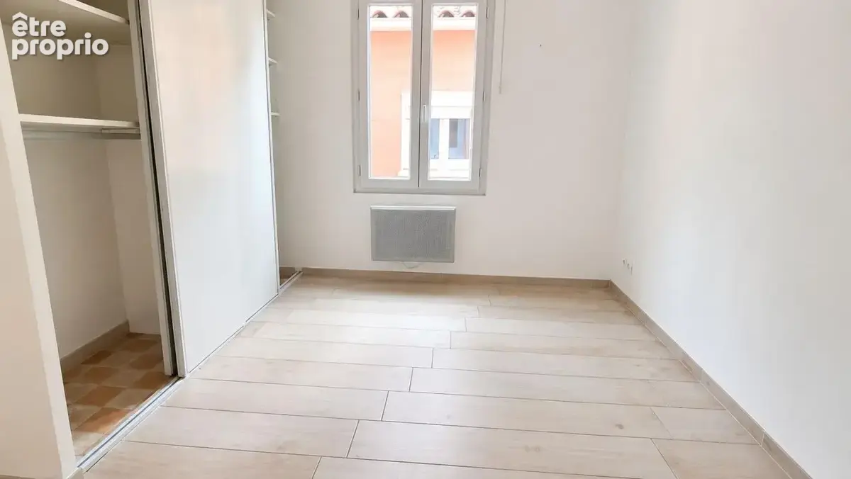 A vendre TOULON OUEST  maison de plain-pied de type 4 de 64 m² sur 304 m² de terrain - photo 7