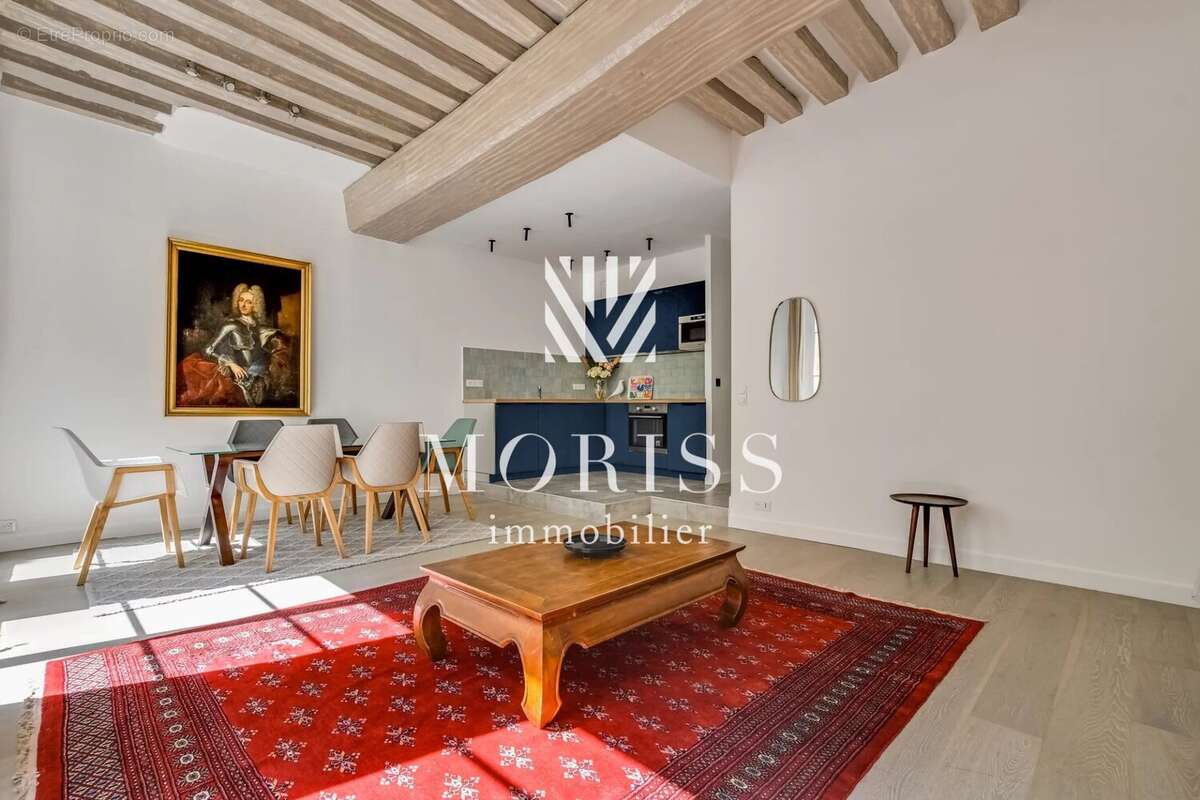 Appartement à PARIS-4E