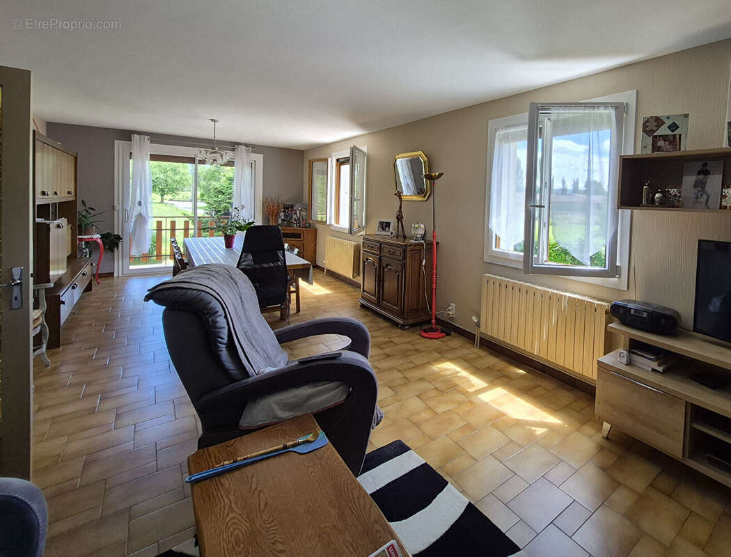 Maison à TOURMONT