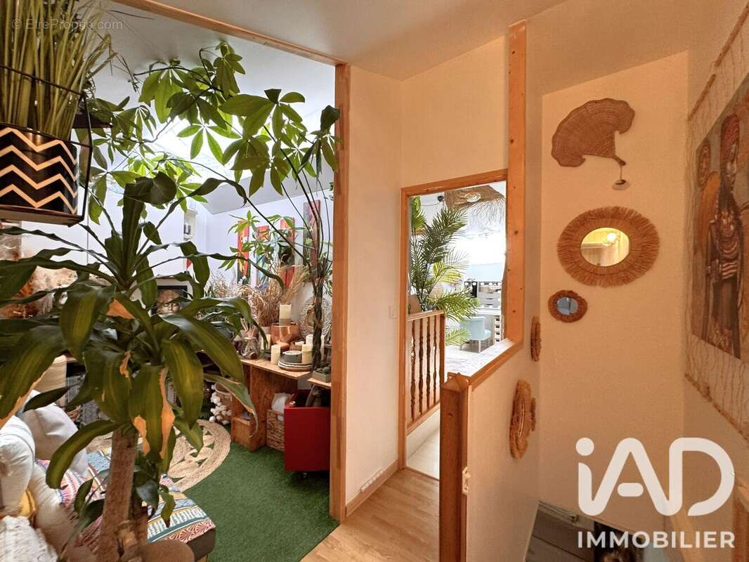 Photo 9 - Maison à MERVENT