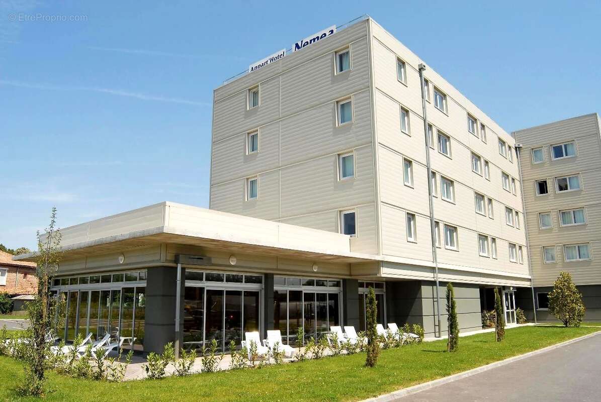 INVESTISSEMENT LOCATIF  Toulouse  Résidence d'Affaires Nemea Toulouse Aéroport - 6,48% de rentabilité - photo 12