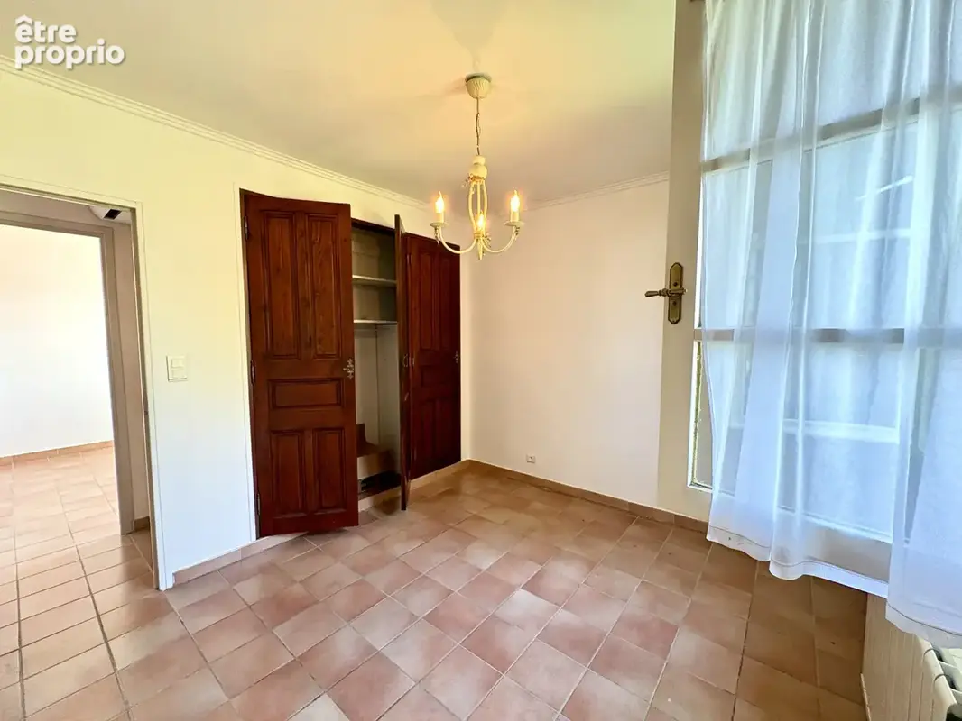 villa 121m2 sur parcelle de 312m2 environ - clarensac - photo 7
