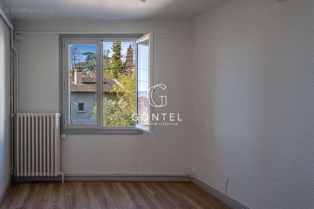 Appartement à TREVOUX