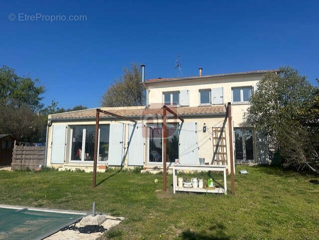 Maison à SAINT-VINCENT-DE-BARBEYRARGUES