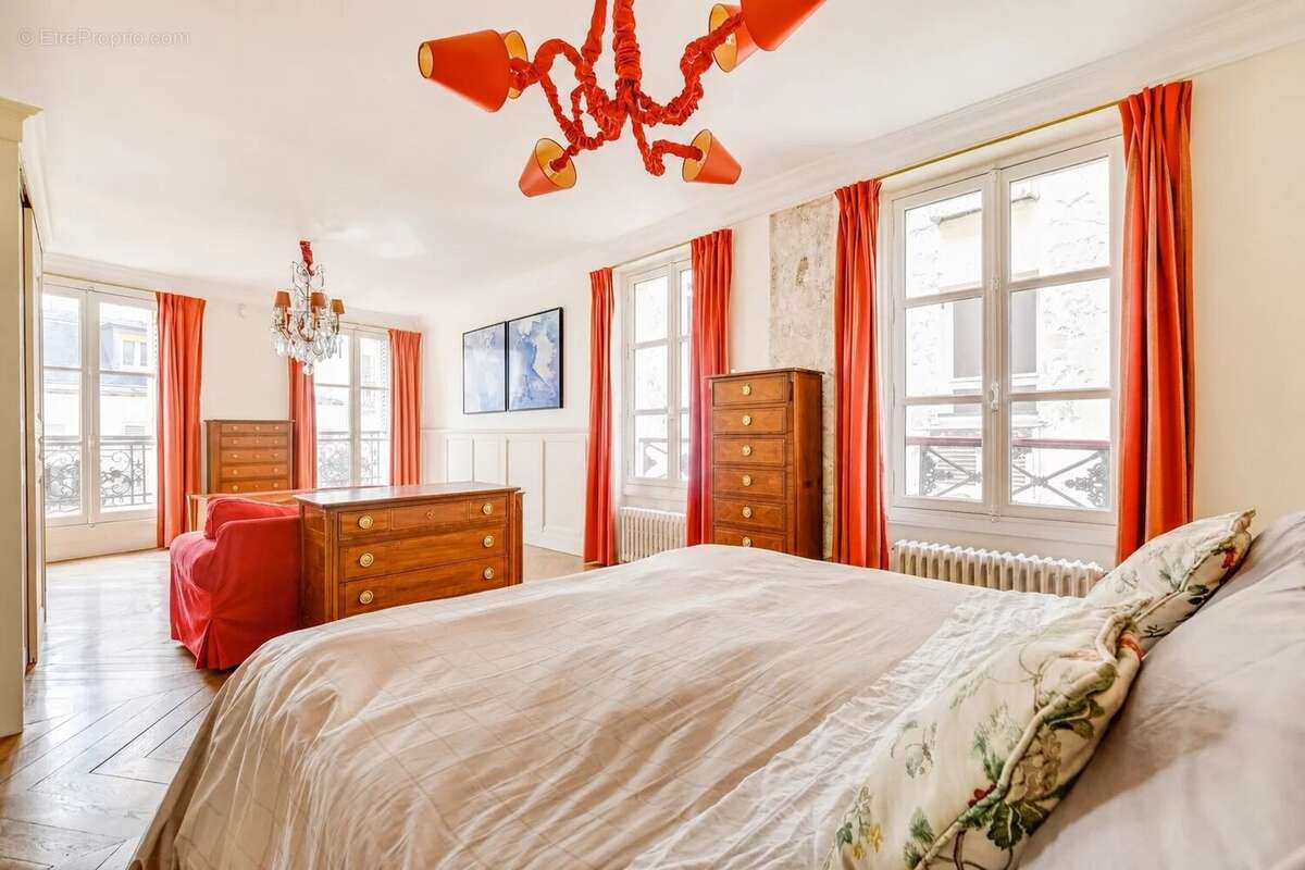 Superbe appartement de 102m2, ARCHIVES RAMBUTEAU - photo 5