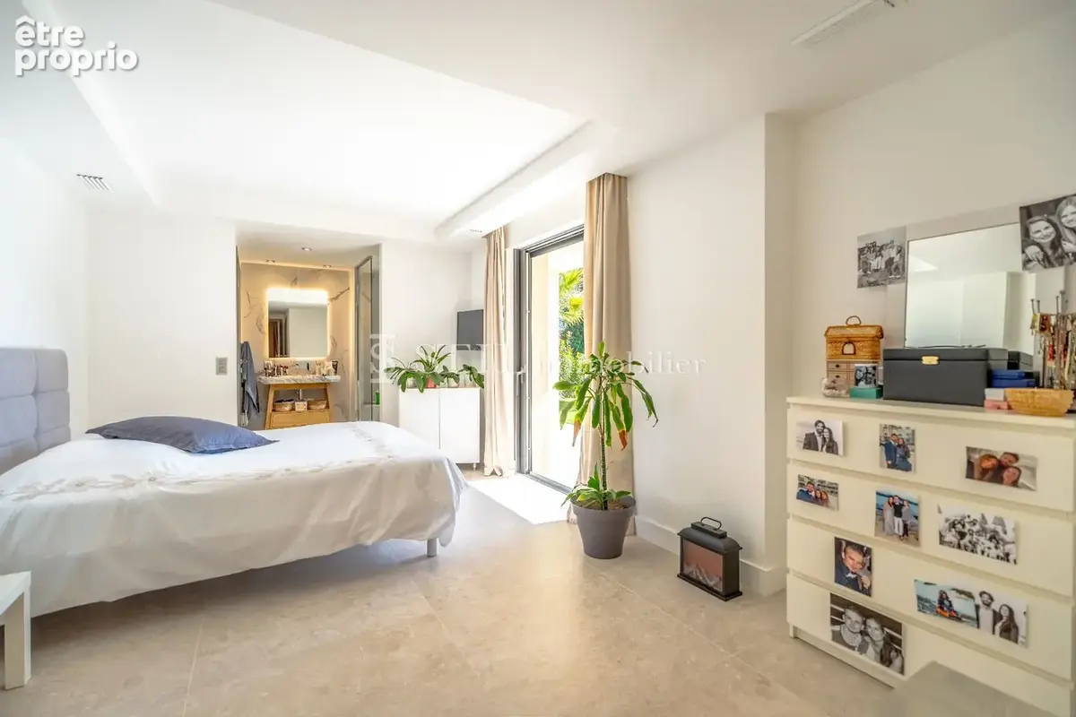 Maison 5 pièces 280 m² à vendre à Sainte-Maxime (83120) - photo 9
