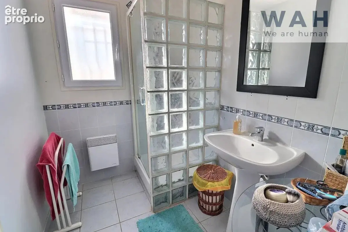 Vente villa 4 pieces piscine 34230 plaissan - photo 13