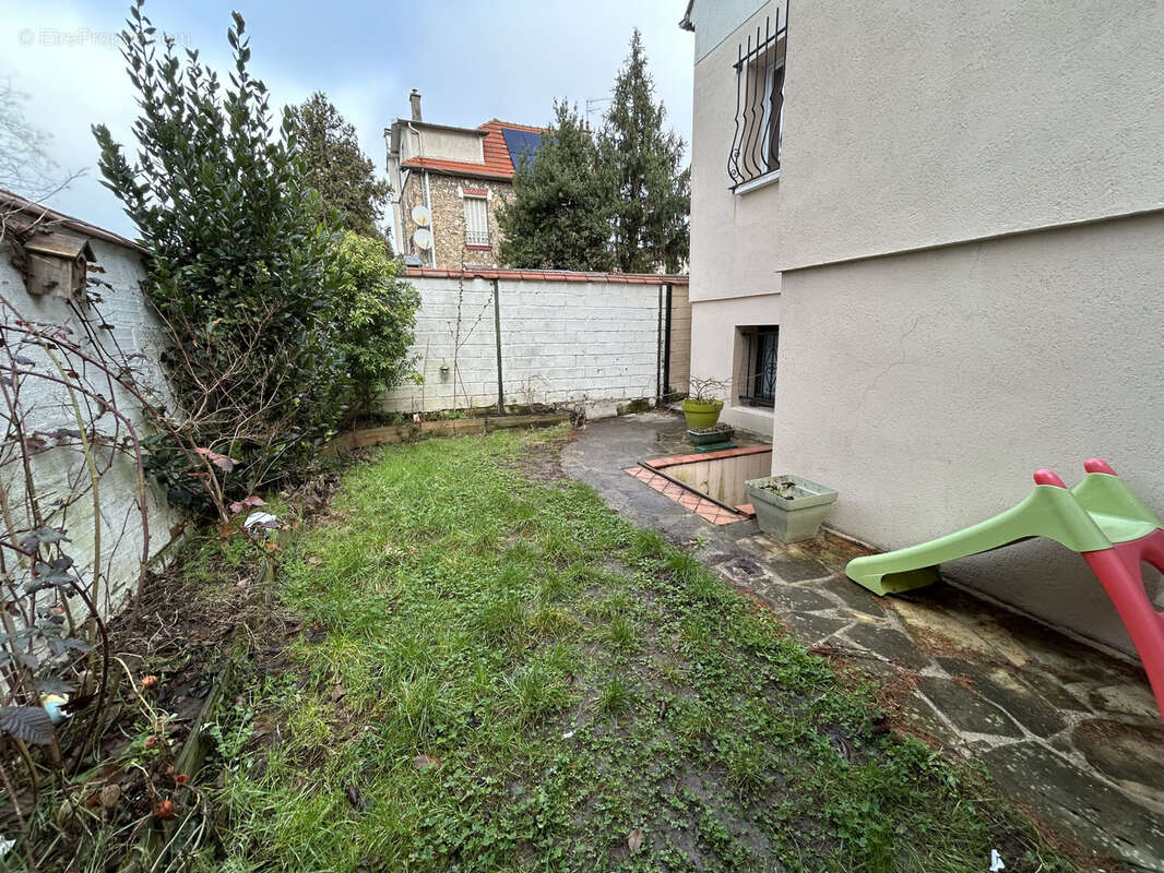 Maison à HOUILLES