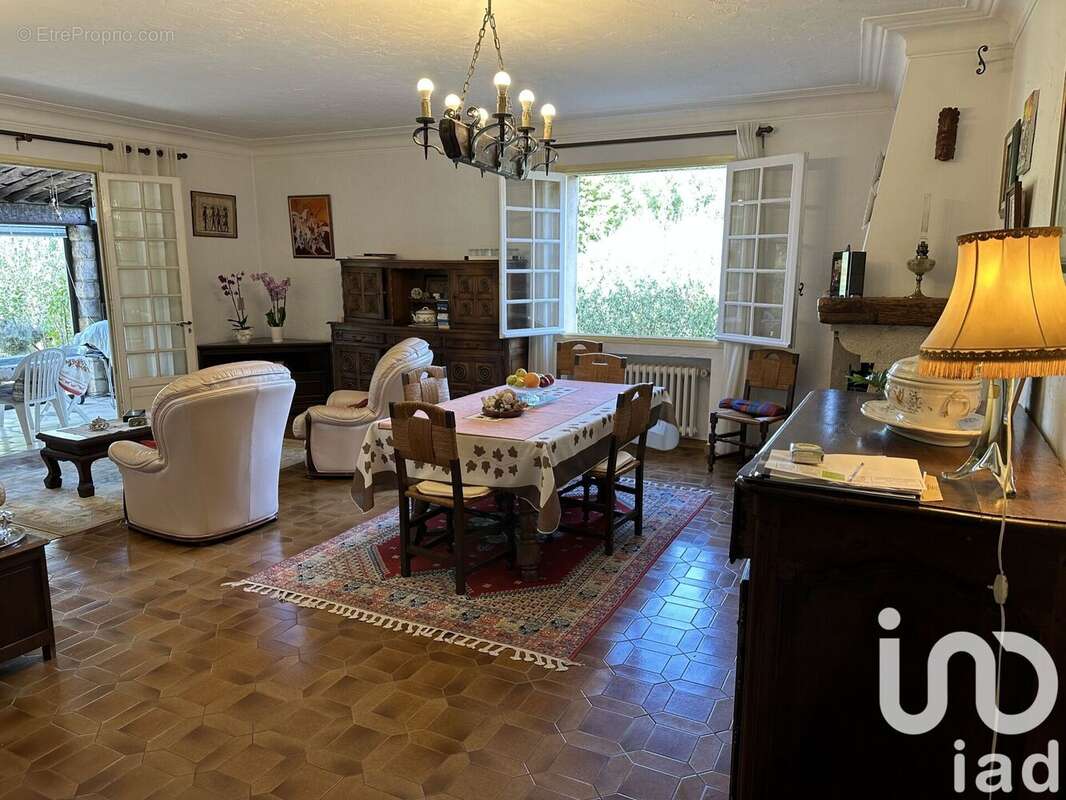 Photo 5 - Maison à CHATEAUNEUF-GRASSE