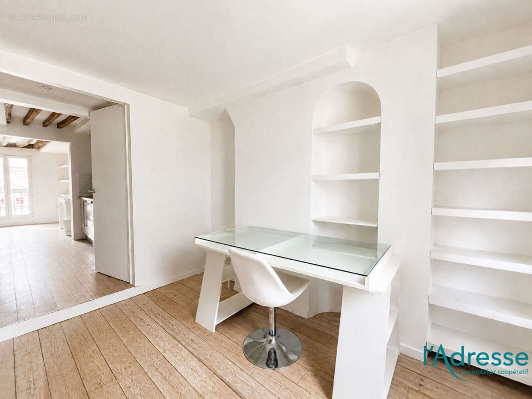 Appartement à PARIS-11E