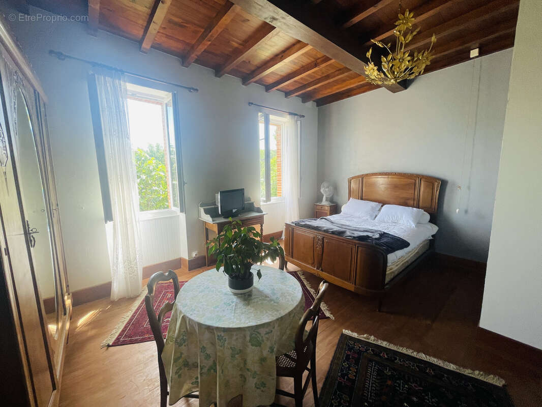 Maison à VILLEFRANCHE-DE-LAURAGAIS