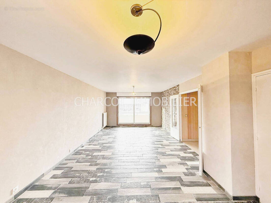 Appartement à LYON-5E