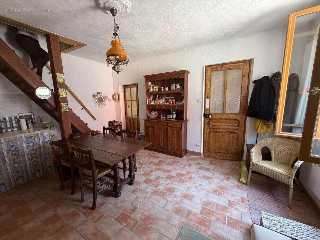 Duplex avec terrasse et studio indépendant - photo 5