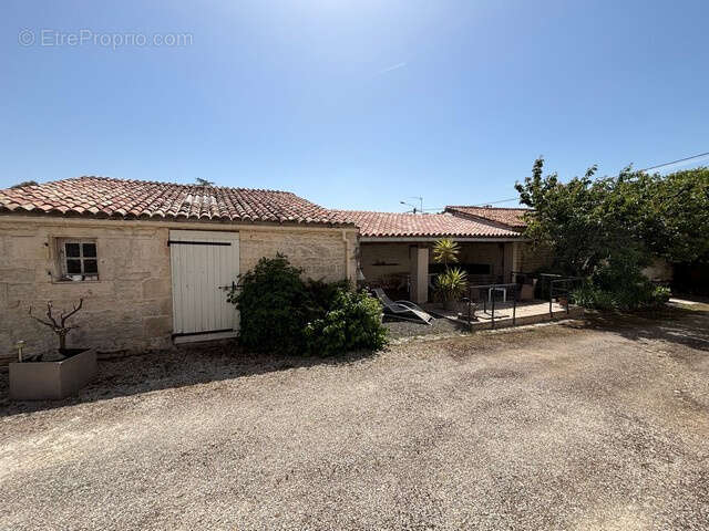 Maison à BENET