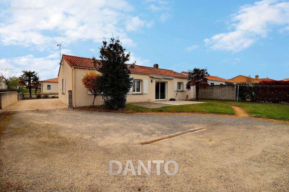 Maison à ARTHON-EN-RETZ