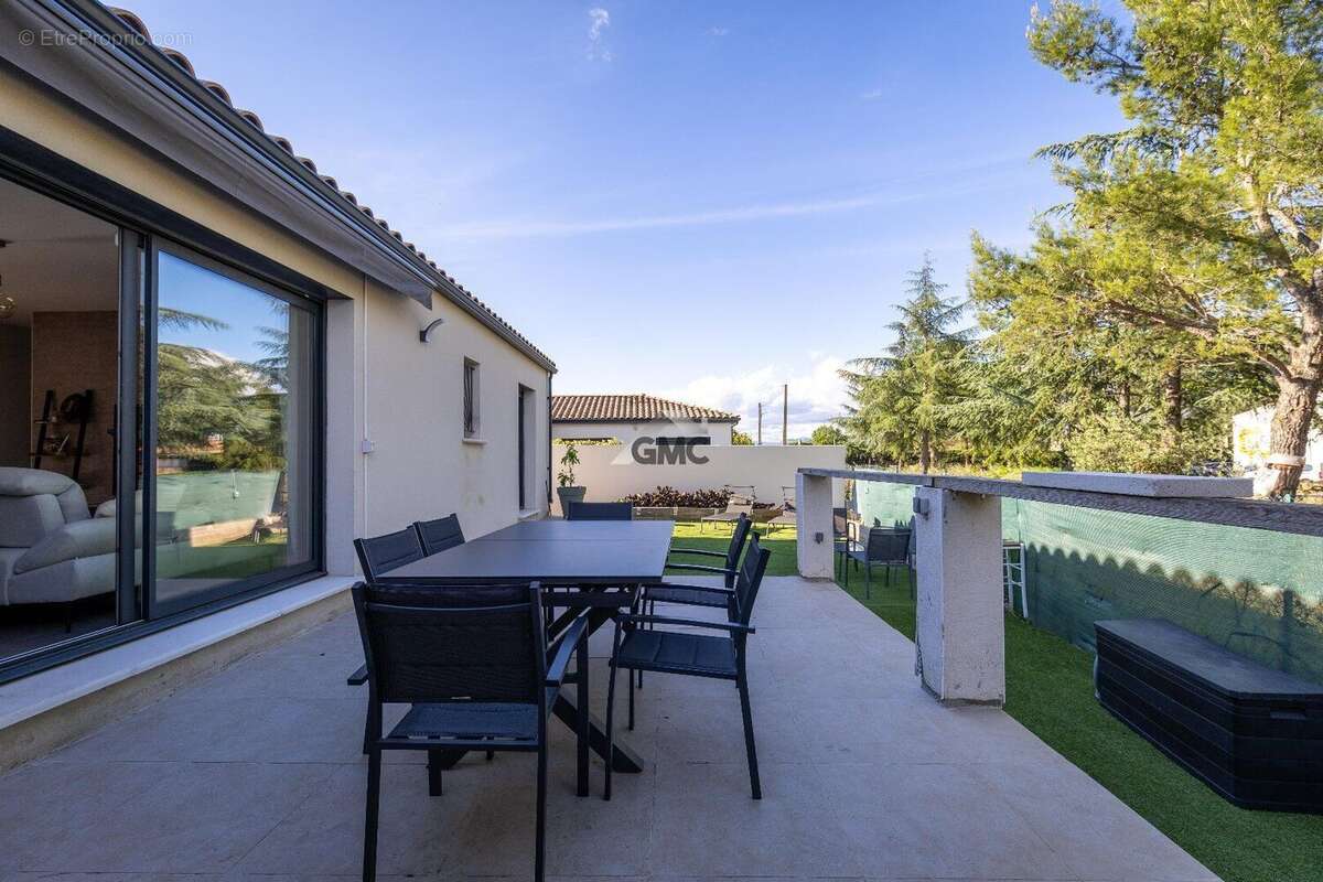 Photo 4 - Maison à PAULHAN